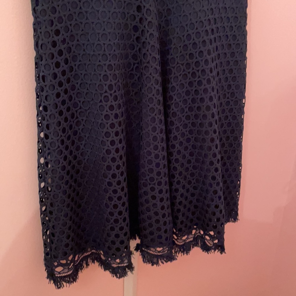 Dress - Picture 5 of 9